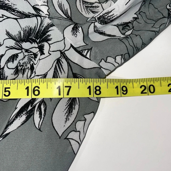 Maurices NWOT Light Green & White Floral Print Belted Midi Dress Medium Women’s - Picture 9 of 13